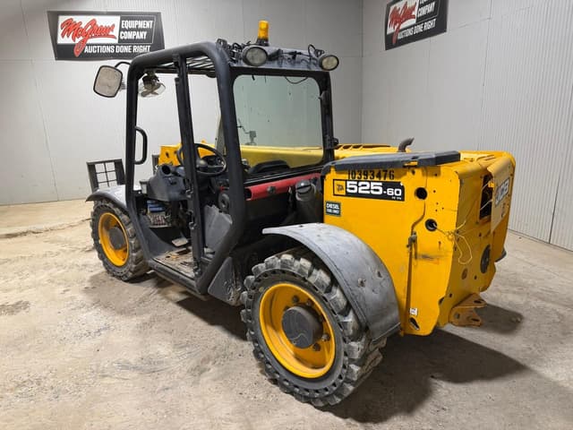 Image of JCB 525-60 equipment image 2
