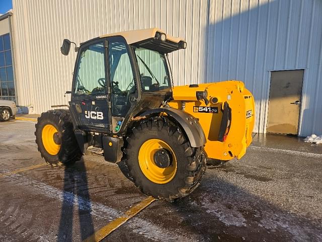 Image of JCB 541-70 equipment image 1