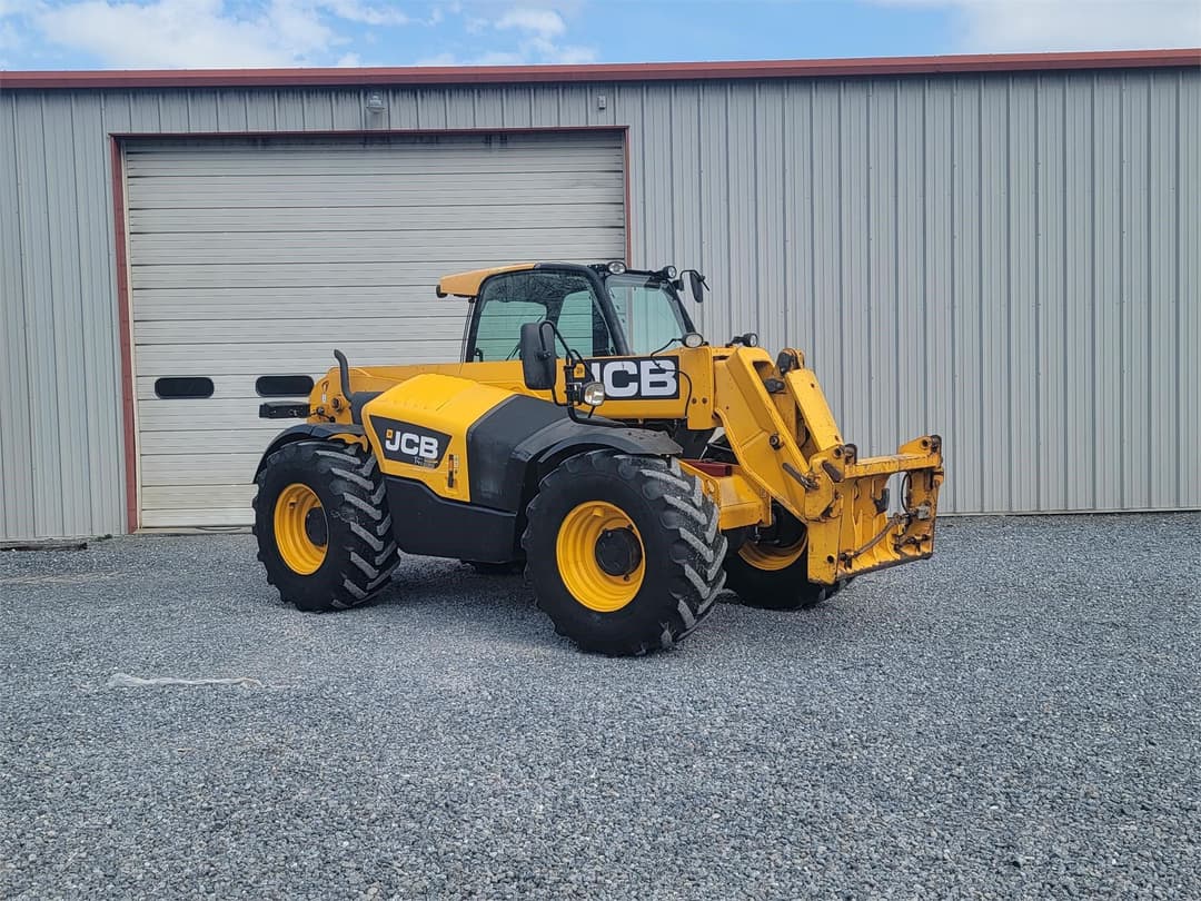 Image of JCB 541-70 Agri Plus Primary image