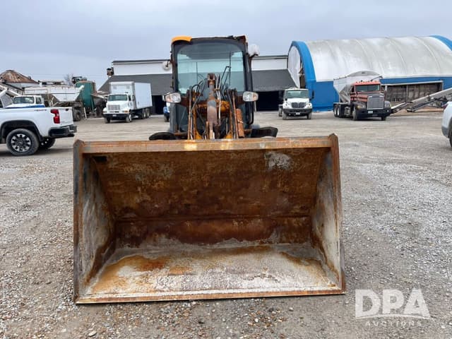 Image of JCB 407 T4 equipment image 2