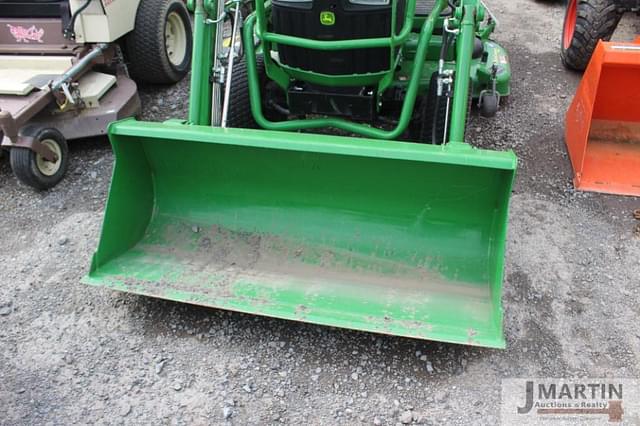 Image of John Deere 1025R equipment image 4