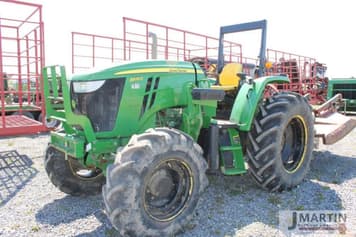 Main image John Deere 6105D