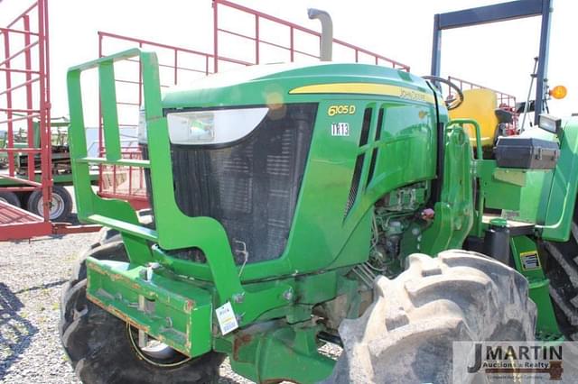 Image of John Deere 6105D equipment image 4