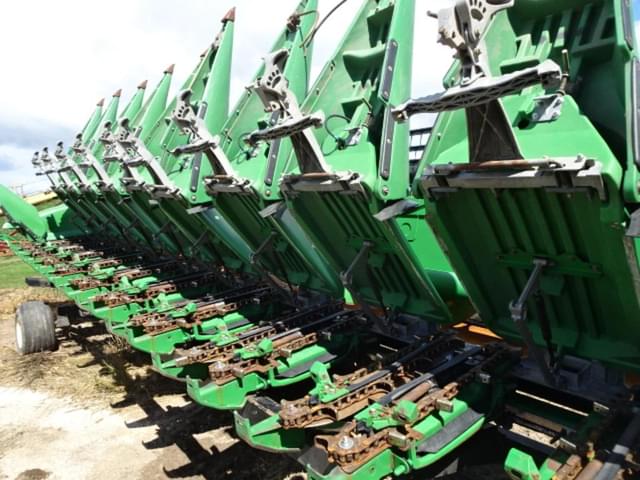 Image of John Deere 612C equipment image 4