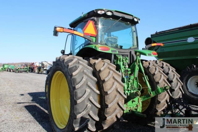 Image of John Deere 6215R equipment image 2