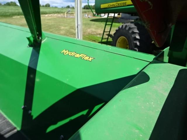 Image of John Deere 635FD equipment image 3