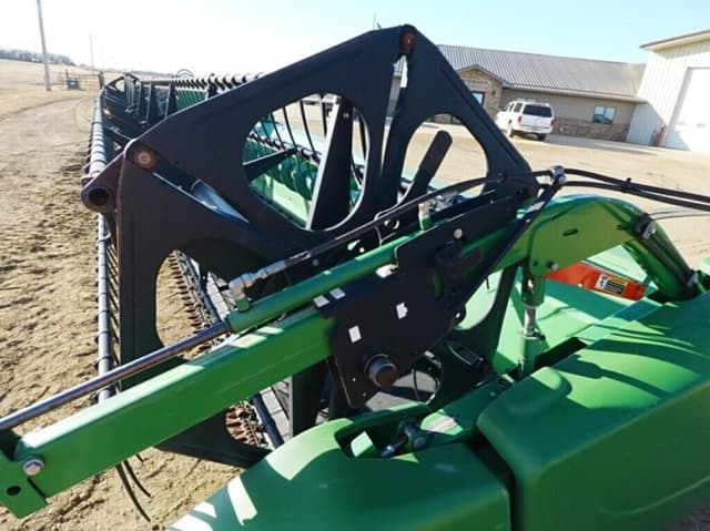 Image of John Deere 640FD equipment image 4