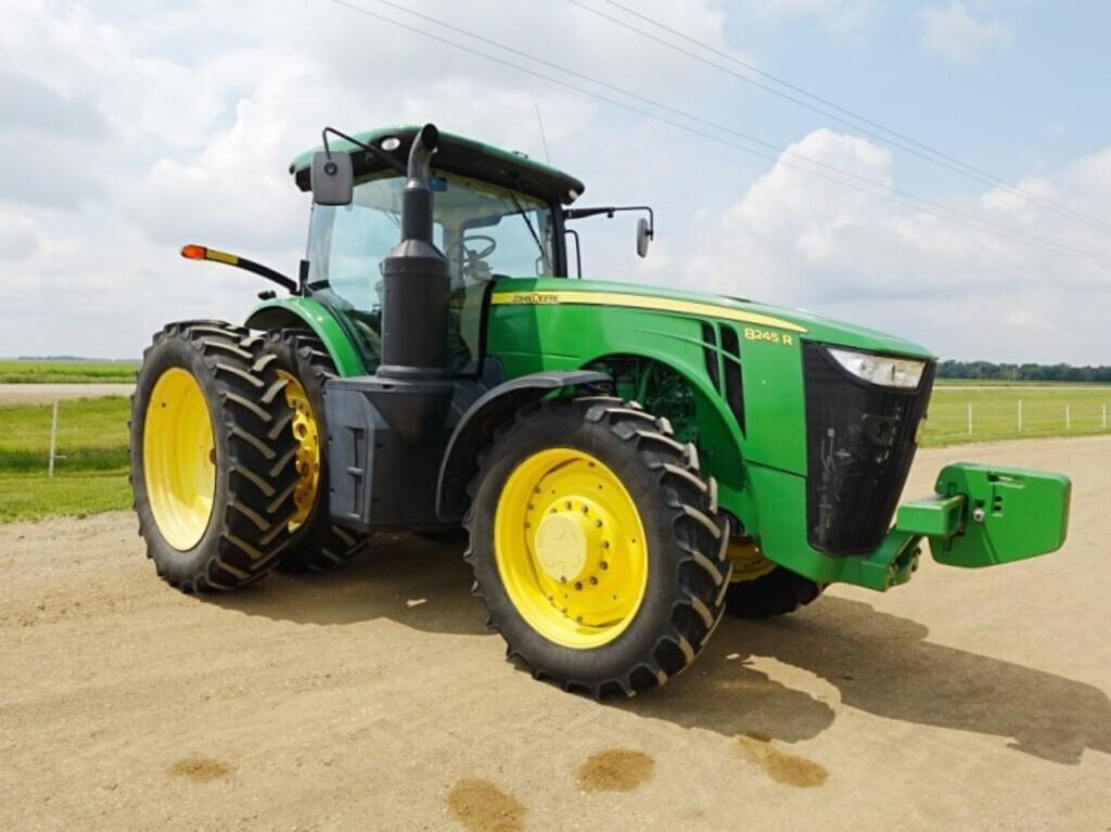 Image of John Deere 8245R Primary image