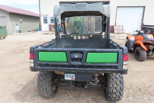 Image of John Deere Gator 825 equipment image 3