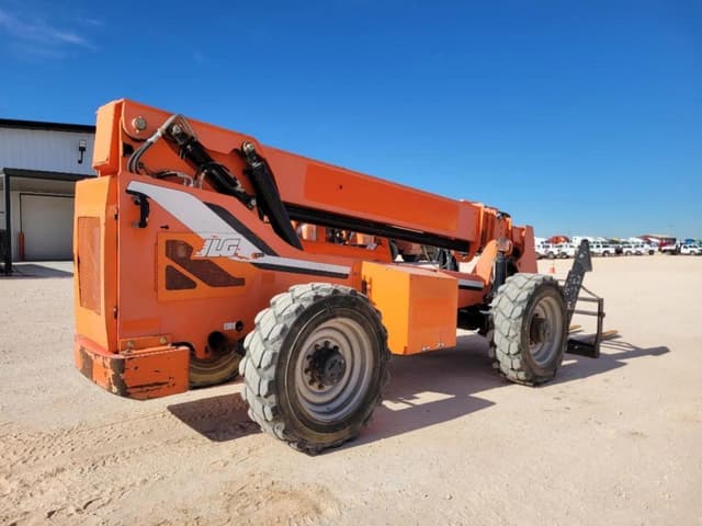 Image of JLG 10054 equipment image 4