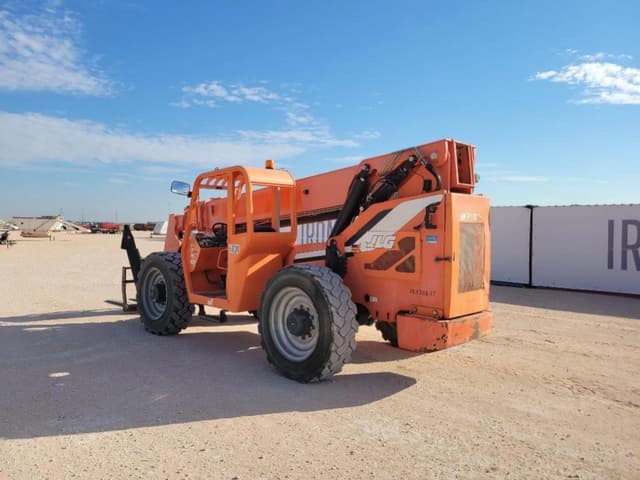 Image of JLG 10054 equipment image 2