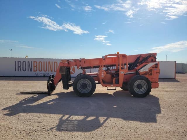 Image of JLG 10054 equipment image 1