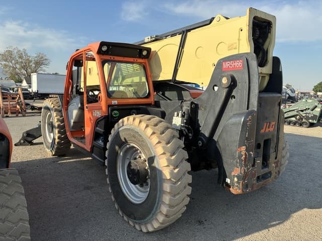 Image of JLG 1055 equipment image 3