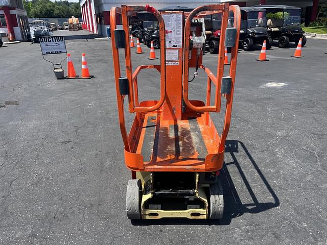 Image of JLG 1230ES equipment image 4