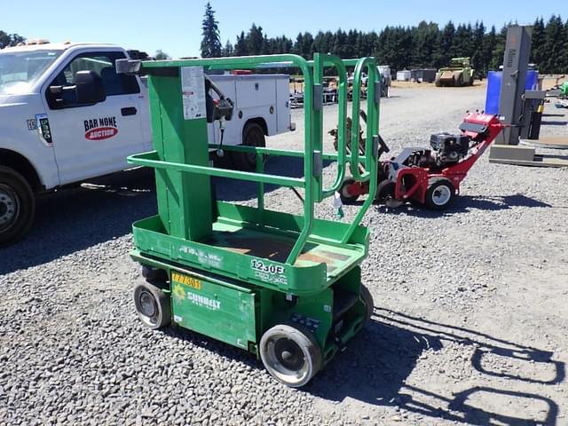 Image of JLG 1230ES equipment image 3