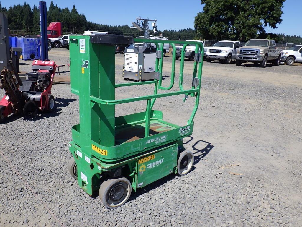 Image of JLG 1230ES Primary image