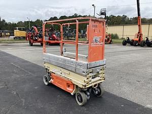 2015 JLG 1930ES Image