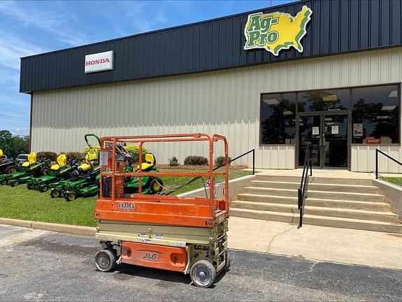 2015 JLG 1930ES Equipment Image0