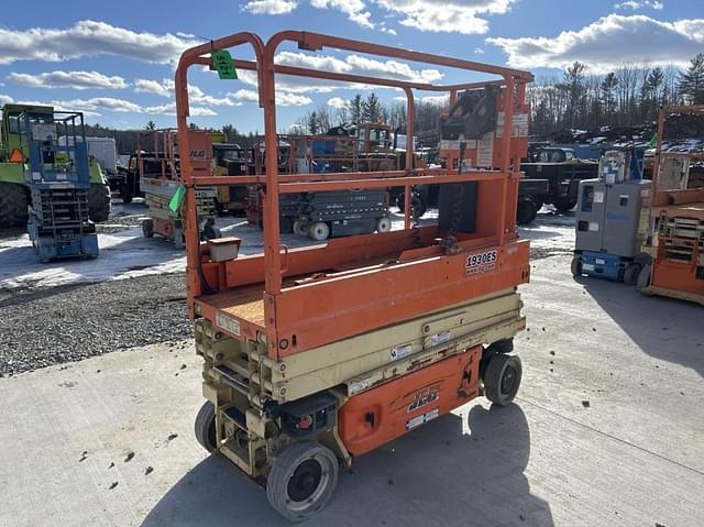 Image of JLG 1930ES equipment image 4