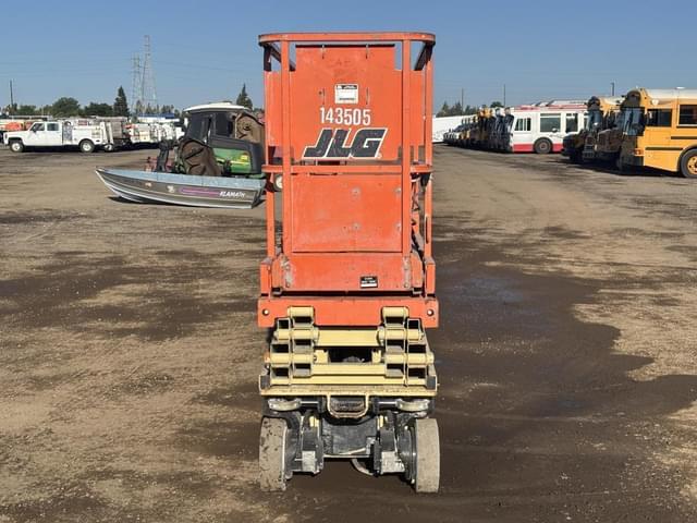 Image of JLG 1930ES equipment image 4