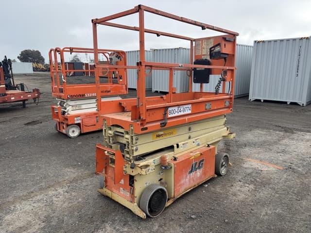 Image of JLG 1932RS equipment image 2