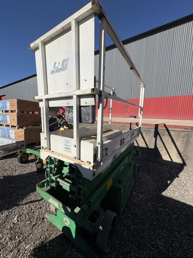 Image of JLG 1932RS equipment image 4