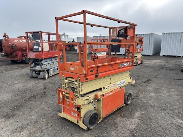 Image of JLG 1932RS equipment image 2