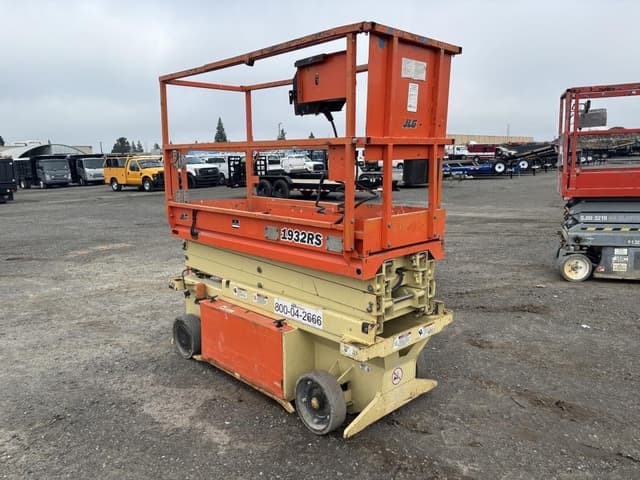 Image of JLG 1932RS equipment image 1