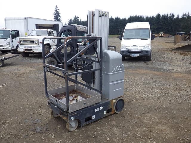 Image of JLG 20MVL equipment image 4