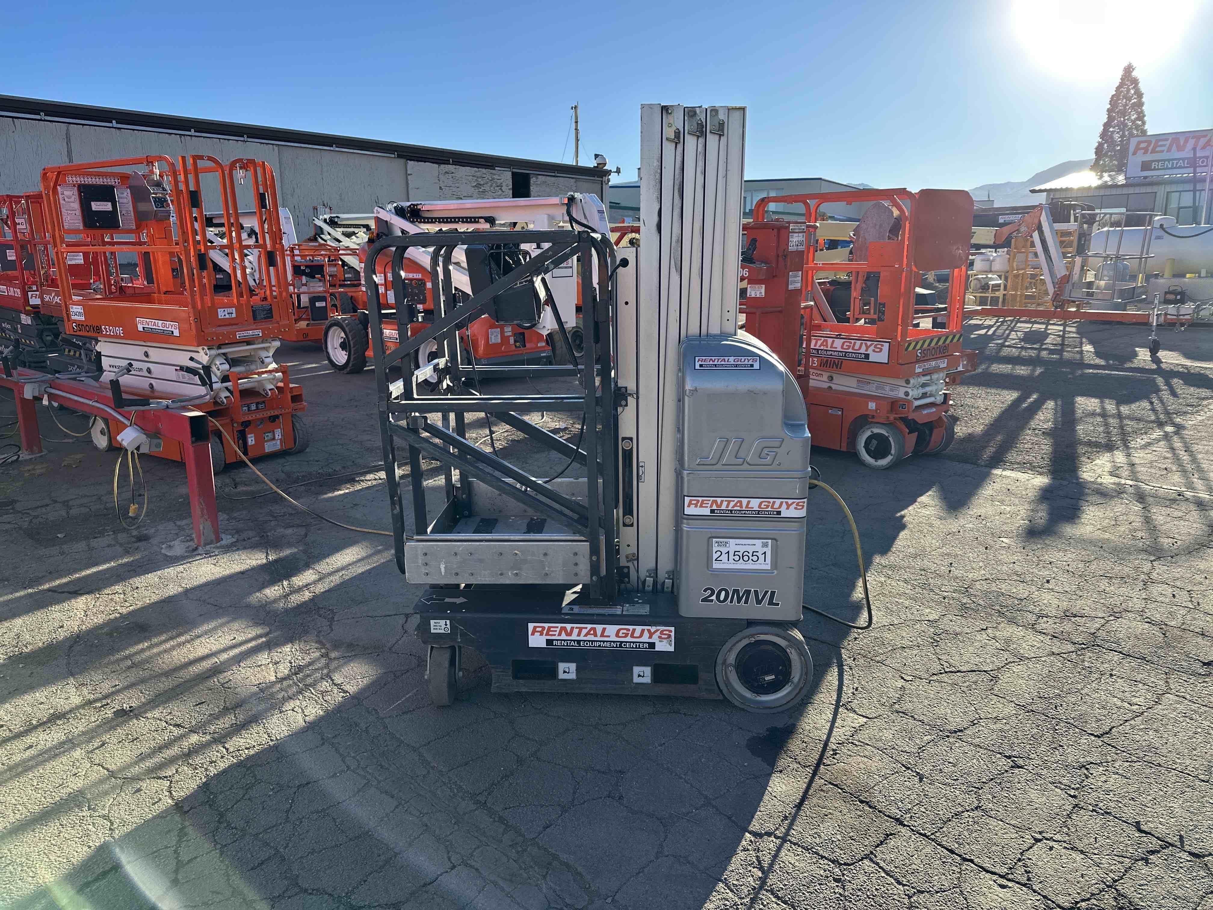 2015 JLG 20MVL Equipment Image0