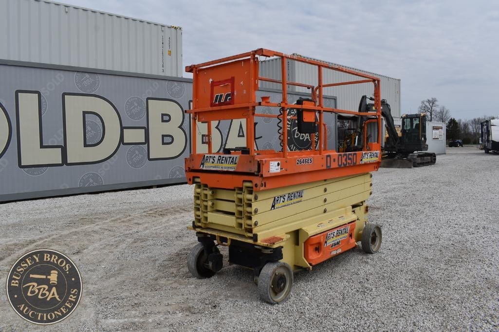 2015 JLG 2646ES Equipment Image0