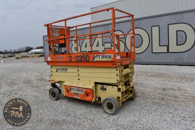 Image of JLG 2646ES equipment image 2