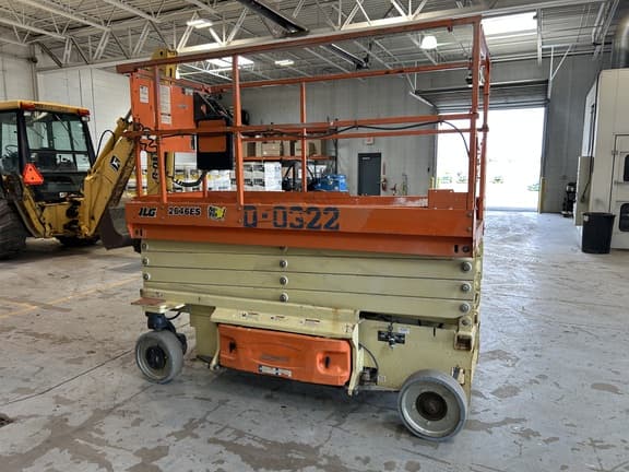 Image of JLG 2646ES equipment image 2