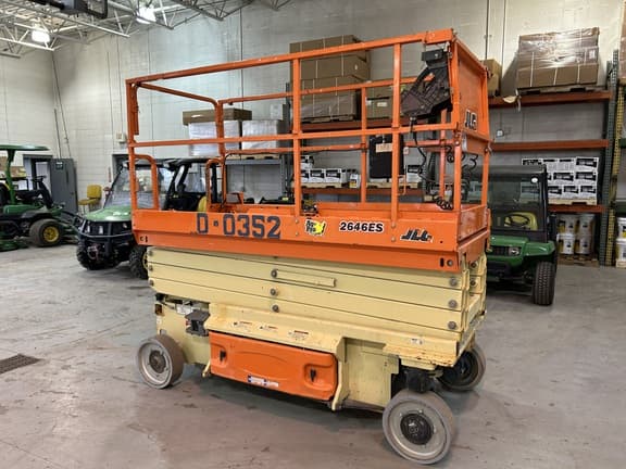 Image of JLG 2646ES equipment image 3