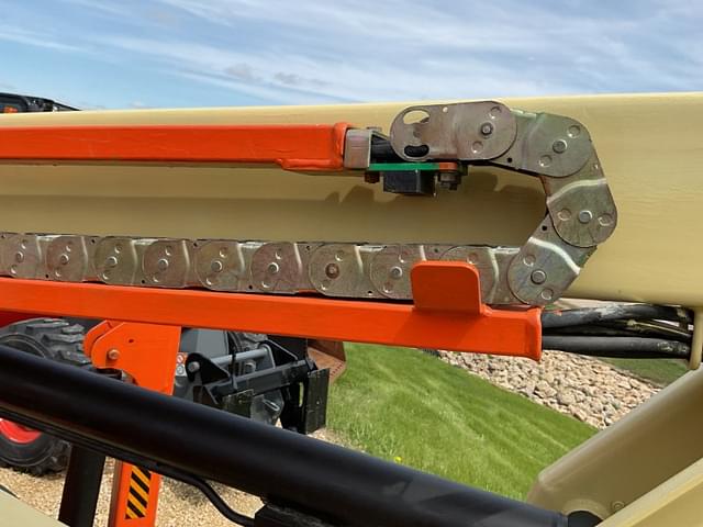 Image of JLG T350 equipment image 4