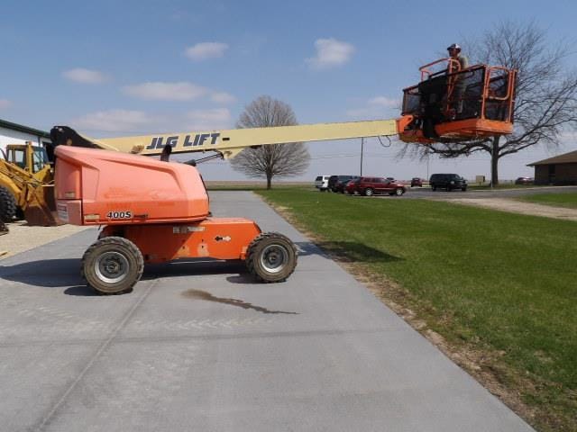 Main image JLG 400S