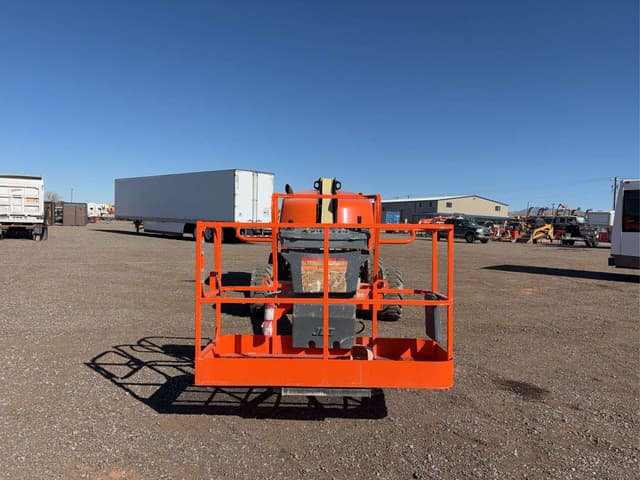 Image of JLG 400S equipment image 1