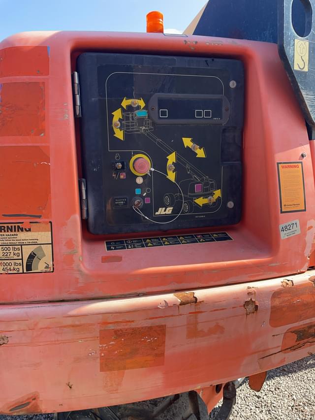 Image of JLG 400S equipment image 4