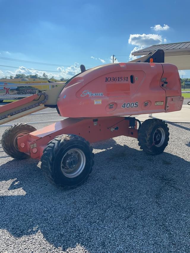 Image of JLG 400S equipment image 2