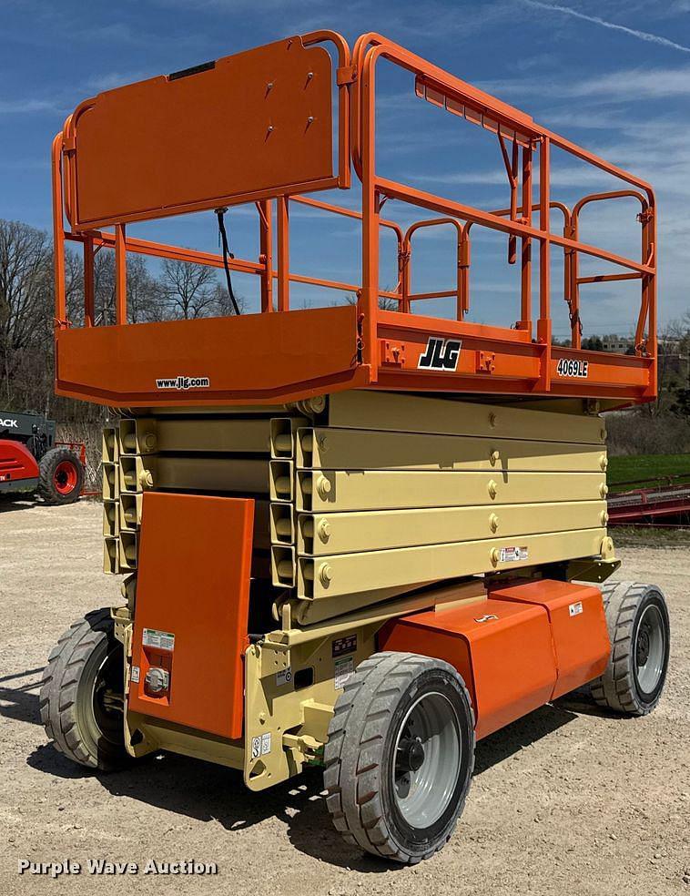 Image of JLG 4069LE Primary image