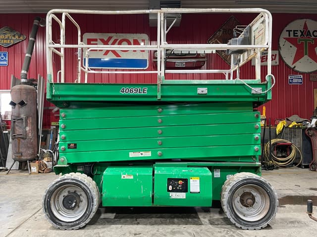 Image of JLG 4069LE equipment image 3