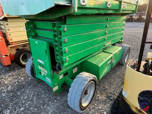 Image of JLG 4069LE equipment image 4