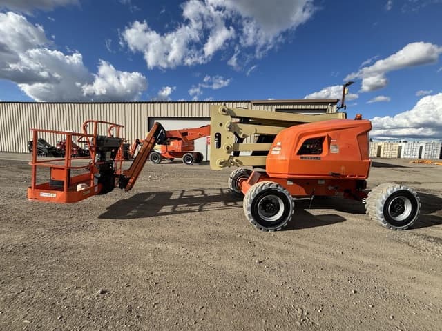 Image of JLG 450AJ equipment image 4