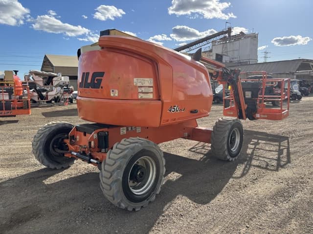 Image of JLG 450AJ equipment image 2