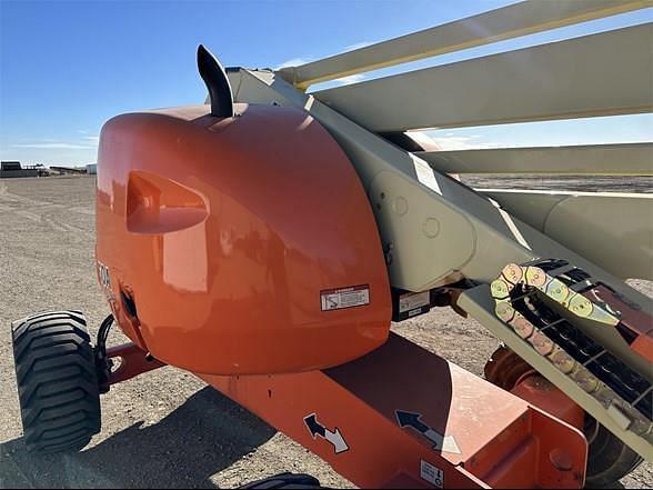 Image of JLG 450A Series II equipment image 4