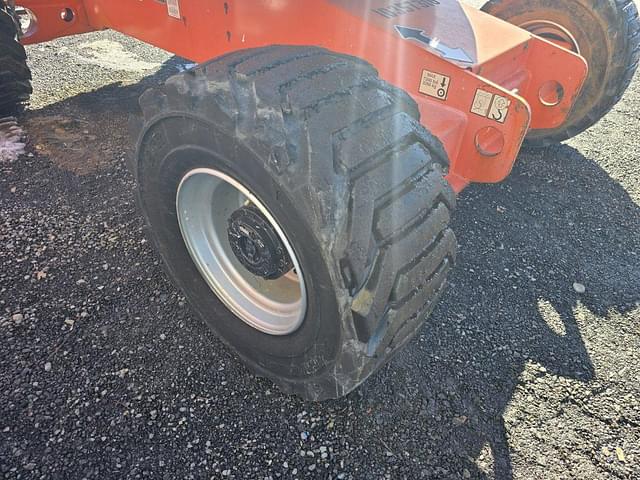 Image of JLG 450AJ equipment image 3