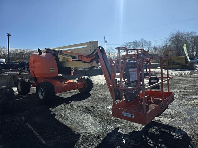 Image of JLG 450AJ equipment image 4
