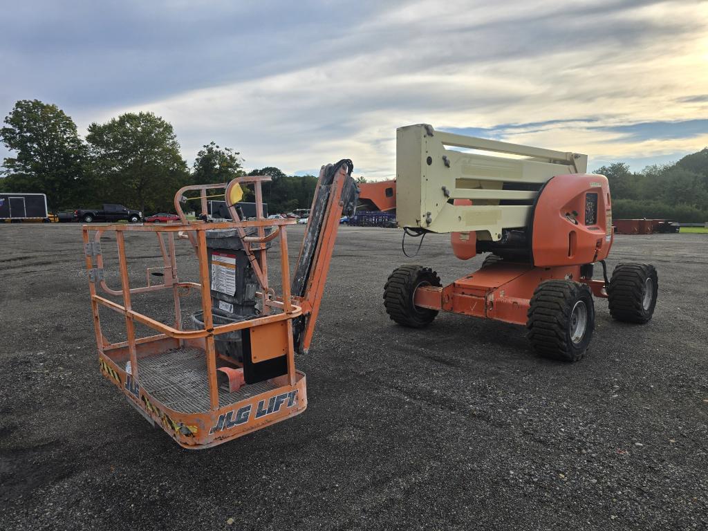 Image of JLG 450AJ Primary image