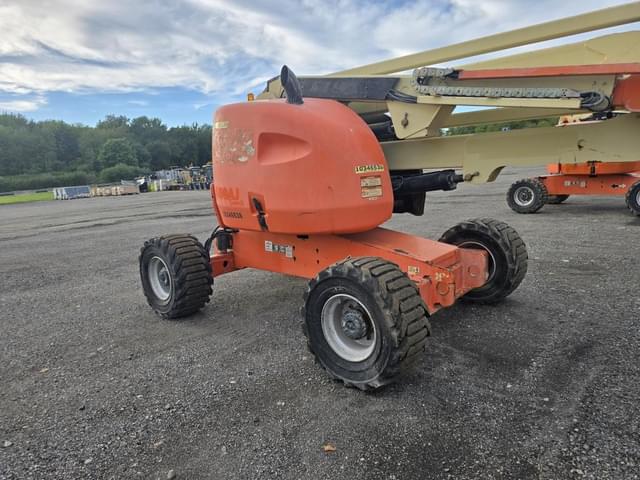 Image of JLG 450AJ equipment image 4