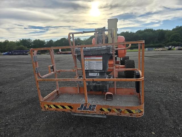 Image of JLG 450AJ equipment image 1
